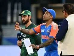 IND vs PAK Handshake
